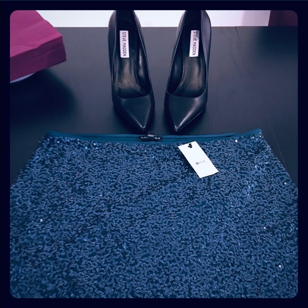 By: Express Beautiful Blue Sequence Skirt - Picture 2 of 3